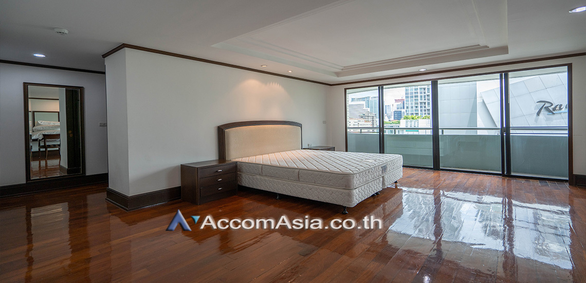10  3 br Apartment For Rent in Sukhumvit ,Bangkok BTS Nana at Charming view of Sukhumvit AA19069