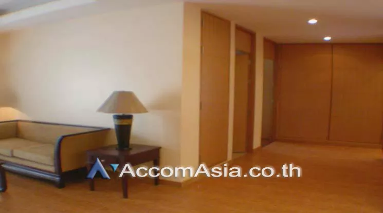 5  2 br Apartment For Rent in Sathorn ,Bangkok MRT Lumphini at Living with natural 10289