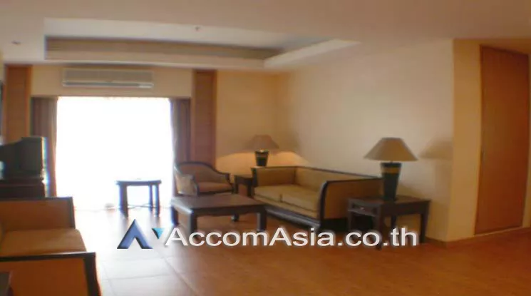 6  2 br Apartment For Rent in Sathorn ,Bangkok MRT Lumphini at Living with natural 10289