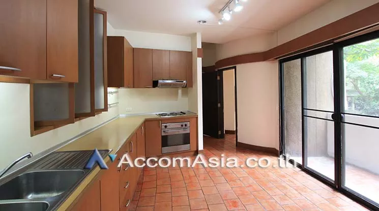 4  3 br Apartment For Rent in Ploenchit ,Bangkok BTS Ploenchit at Set among tropical atmosphere AA19080