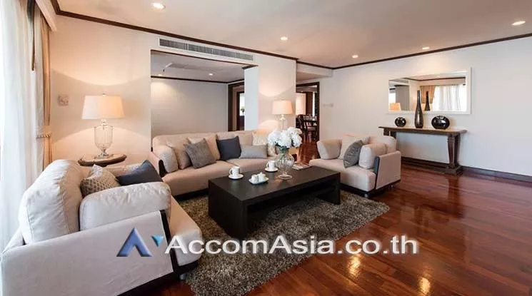 Big Balcony |  3 Bedrooms  Apartment For Rent in Sukhumvit, Bangkok  near BTS Asok - MRT Sukhumvit (AA19090)