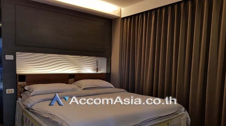 4  2 br Condominium For Sale in Sathorn ,Bangkok BRT Nararam 3 at Siamese Nang Linchee AA19094