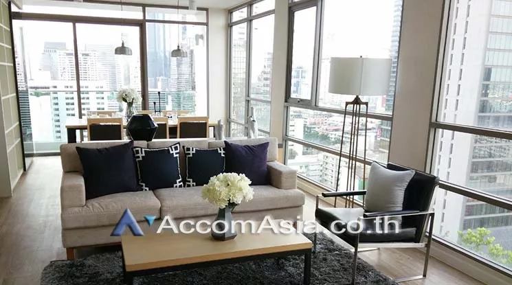 unit 2 Bedrooms  Condominium For Sale in Silom, Bangkok  near BTS Chong Nonsi - MRT Sam Yan (AA19099)