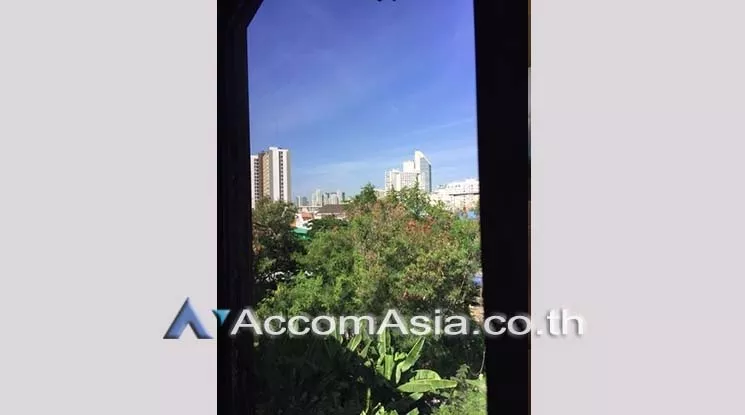 4  10 br Townhouse For Sale in Ratchadaphisek ,Bangkok MRT Huai Khwang AA19111