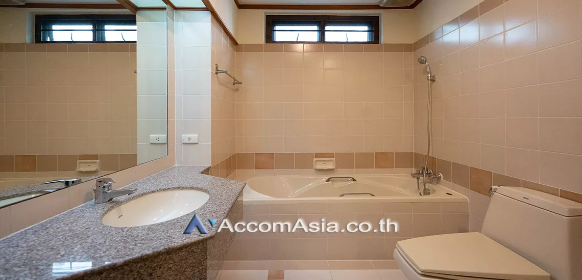 12  2 br Apartment For Rent in Sathorn ,Bangkok BTS Chong Nonsi at Peaceful Place in Sathorn AA19122