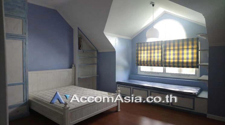 8  3 br Townhouse for rent and sale in Bang Na ,Bangkok BTS Bearing at Fantasia Villa 2 AA19126