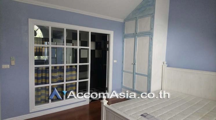 9  3 br Townhouse for rent and sale in Bang Na ,Bangkok BTS Bearing at Fantasia Villa 2 AA19126
