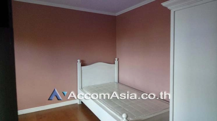 10  3 br Townhouse for rent and sale in Bang Na ,Bangkok BTS Bearing at Fantasia Villa 2 AA19126