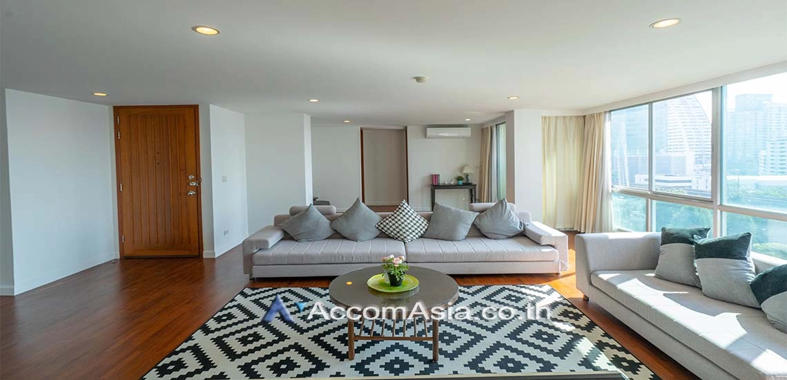  2  4 br Apartment For Rent in Silom ,Bangkok BTS Surasak at High-end Low Rise  AA19129