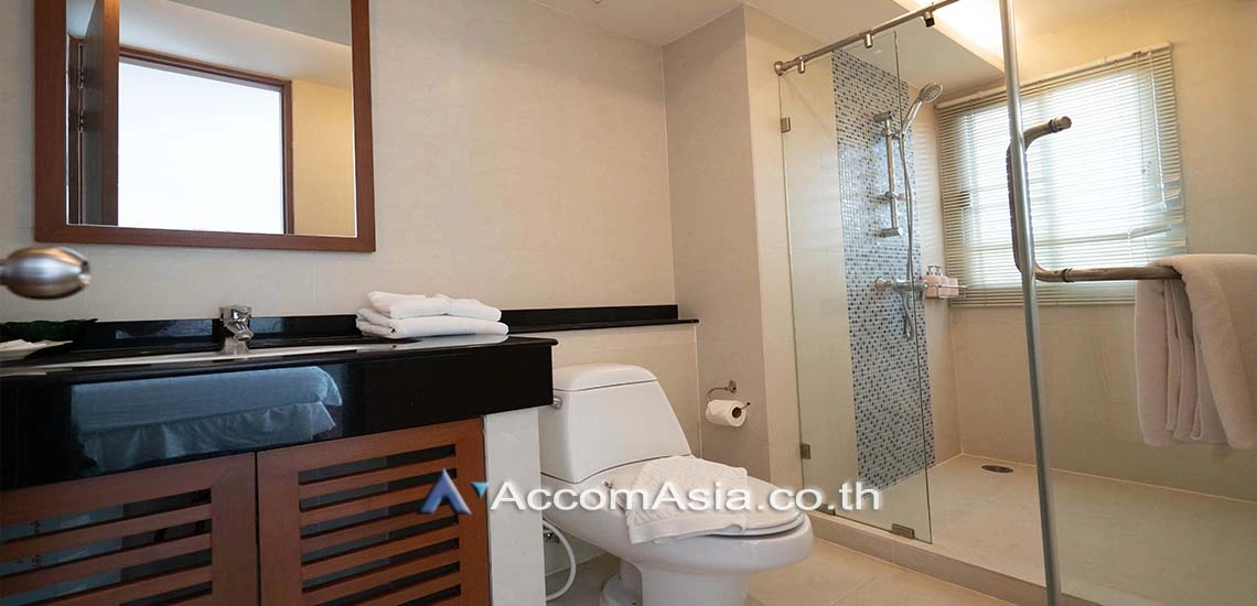 14  4 br Apartment For Rent in Silom ,Bangkok BTS Surasak at High-end Low Rise  AA19129