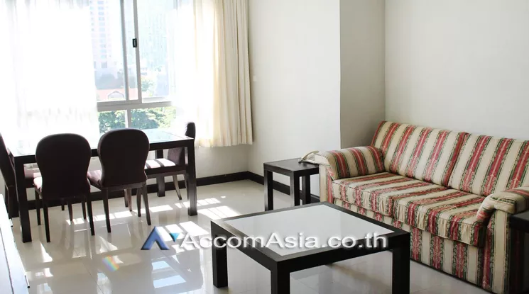 Pet friendly |  1 Bedroom  Apartment For Rent in Sathorn, Bangkok  near BTS Chong Nonsi - MRT Lumphini (AA19138)