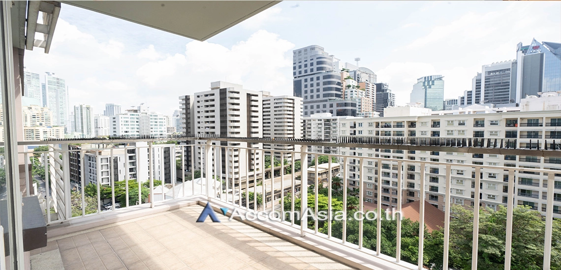 unit 3 Bedrooms  Condominium For Rent & Sale in Sukhumvit, Bangkok  near BTS Phrom Phong (AA19150)