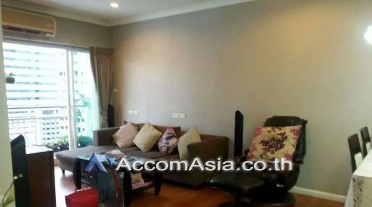  3 Bedrooms  Condominium For Sale in Sukhumvit, Bangkok  near MRT Phetchaburi (AA19155)