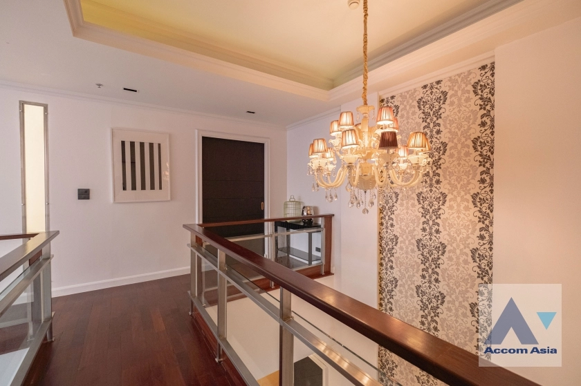 23  4 br Condominium for rent and sale in Sukhumvit ,Bangkok BTS Asok - MRT Sukhumvit at Millennium Residence @ Sukhumvit AA19177