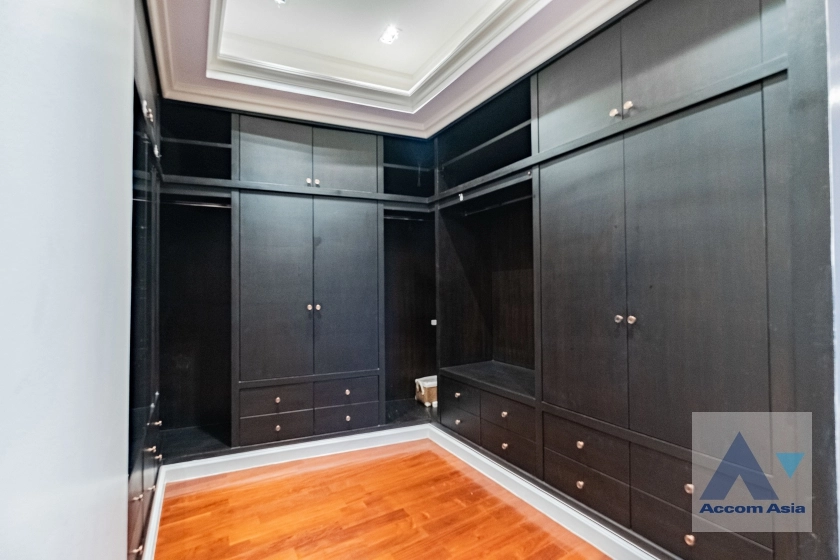 30  4 br Condominium for rent and sale in Sukhumvit ,Bangkok BTS Asok - MRT Sukhumvit at Millennium Residence @ Sukhumvit AA19177