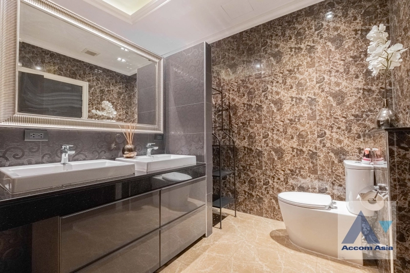 32  4 br Condominium for rent and sale in Sukhumvit ,Bangkok BTS Asok - MRT Sukhumvit at Millennium Residence @ Sukhumvit AA19177