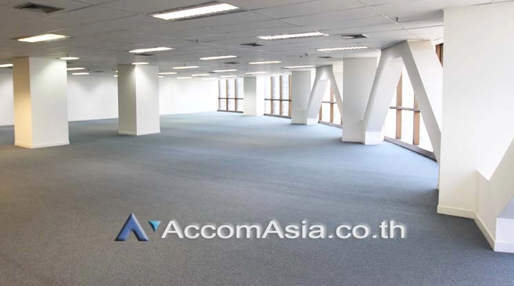 6  Office Space For Rent in Sathorn ,Bangkok BTS Surasak at Chartered Square Building AA19187