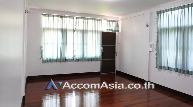 12  5 br House For Rent in sukhumvit ,Bangkok BTS Asok AA19202