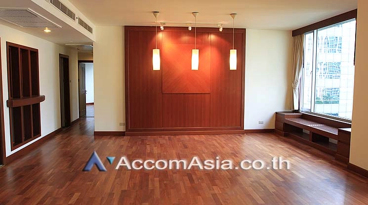 Pet friendly | All Seasons Mansion Condominium  3 Bedroom for Sale BTS Ploenchit in Ploenchit Bangkok