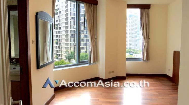 5  3 br Condominium For Sale in Ploenchit ,Bangkok BTS Ploenchit at All Seasons Mansion AA19207