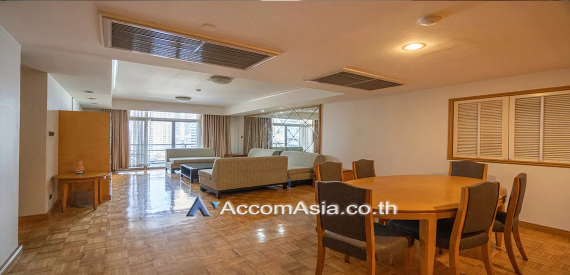 Pet friendly |  2 Bedrooms  Condominium For Rent in Ploenchit, Bangkok  near BTS Ploenchit (AA19211)