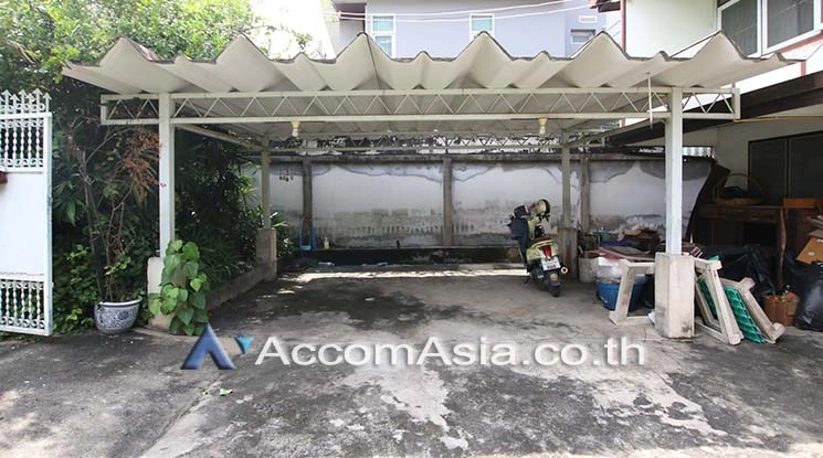  1  4 br House For Rent in sukhumvit ,Bangkok BTS Thong Lo AA19216