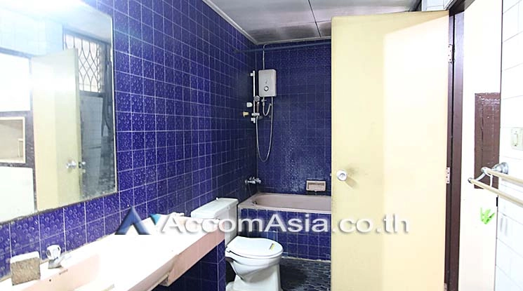9  4 br House for rent and sale in Sukhumvit ,Bangkok BTS Thong Lo AA19216