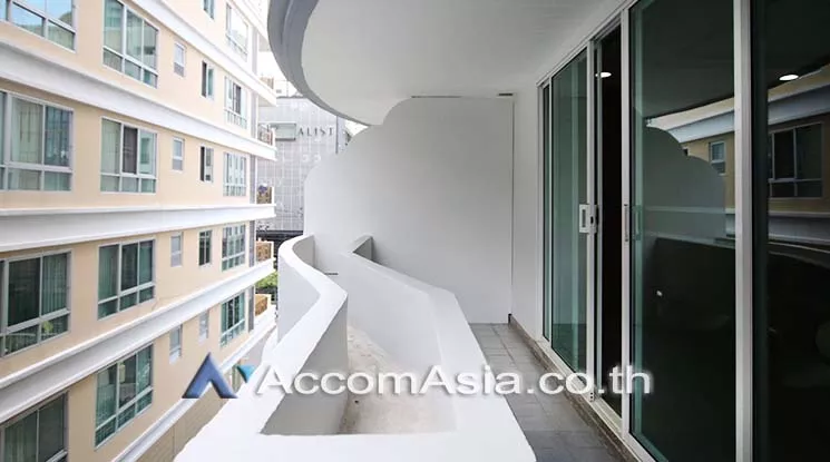9  2 br Apartment For Rent in Sukhumvit ,Bangkok BTS Phrom Phong at Spacious Room AA19217