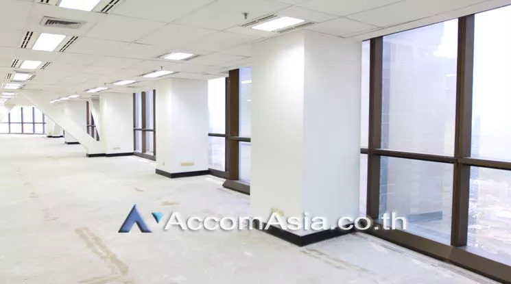  1  Studio Office Space For Rent in Sathorn ,Bangkok BTS Surasak at Chartered Square Building AA19251