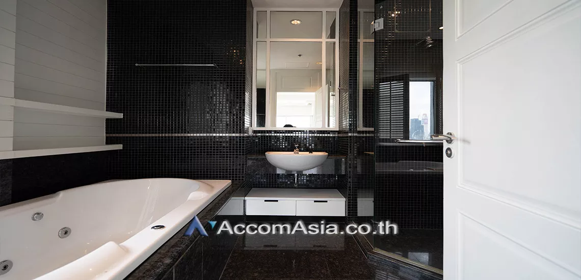 19  5 br Apartment For Rent in Ploenchit ,Bangkok BTS Ploenchit at Elegance and Traditional Luxury AA19265