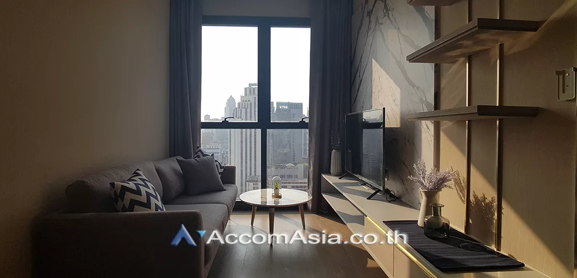 unit 1 Bedroom  Condominium For Rent in Sukhumvit, Bangkok  near BTS Asok - MRT Sukhumvit (AA19272)