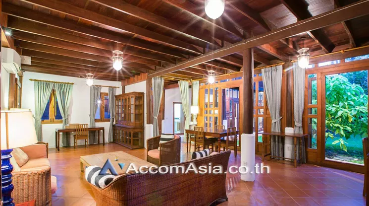 Home Office, Private Swimming Pool |  5 Bedrooms  House For Rent in Sukhumvit, Bangkok  near BTS Udomsuk (AA19285)
