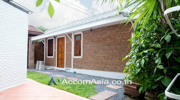12  5 br House for rent and sale in Sukhumvit ,Bangkok BTS Udomsuk AA19285