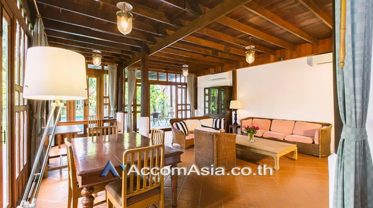 4  5 br House for rent and sale in Sukhumvit ,Bangkok BTS Udomsuk AA19285