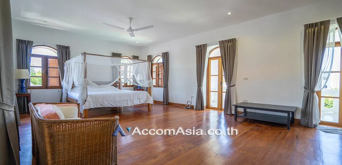 12  4 br House for rent and sale in Sukhumvit ,Bangkok BTS Punnawithi AA19286