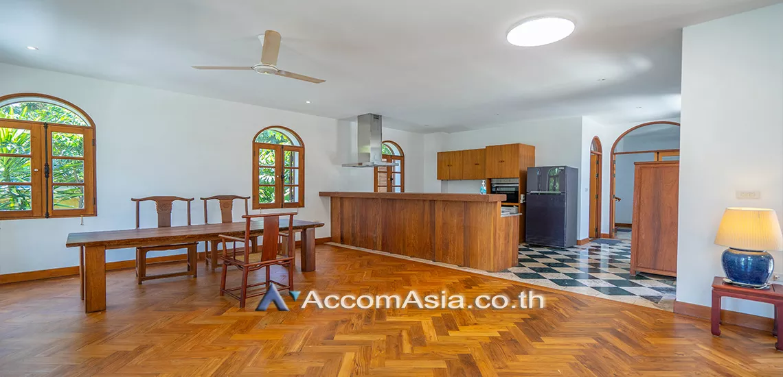 9  4 br House for rent and sale in Sukhumvit ,Bangkok BTS Punnawithi AA19286