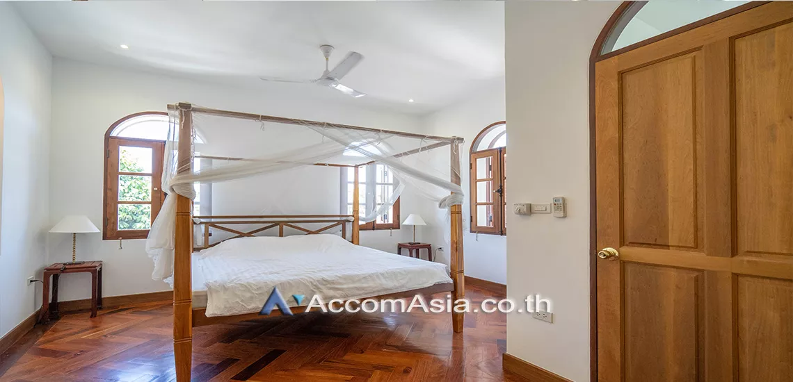 15  4 br House for rent and sale in Sukhumvit ,Bangkok BTS Punnawithi AA19286