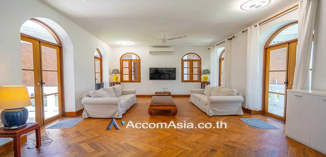 8  4 br House for rent and sale in Sukhumvit ,Bangkok BTS Punnawithi AA19286