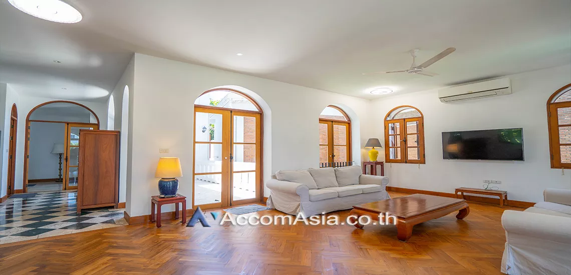 7  4 br House for rent and sale in Sukhumvit ,Bangkok BTS Punnawithi AA19286