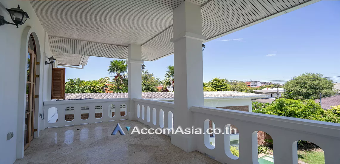 18  4 br House for rent and sale in Sukhumvit ,Bangkok BTS Punnawithi AA19286