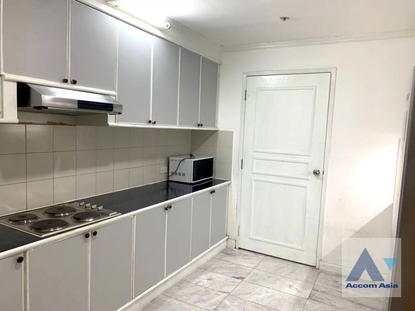 unit 3 Bedrooms  Condominium For Rent in Sukhumvit, Bangkok  (AA19314)