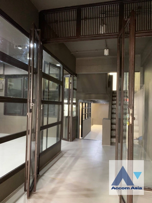  1  5 br Townhouse for rent and sale in Ratchadaphisek ,Bangkok MRT Rama 9 AA19327