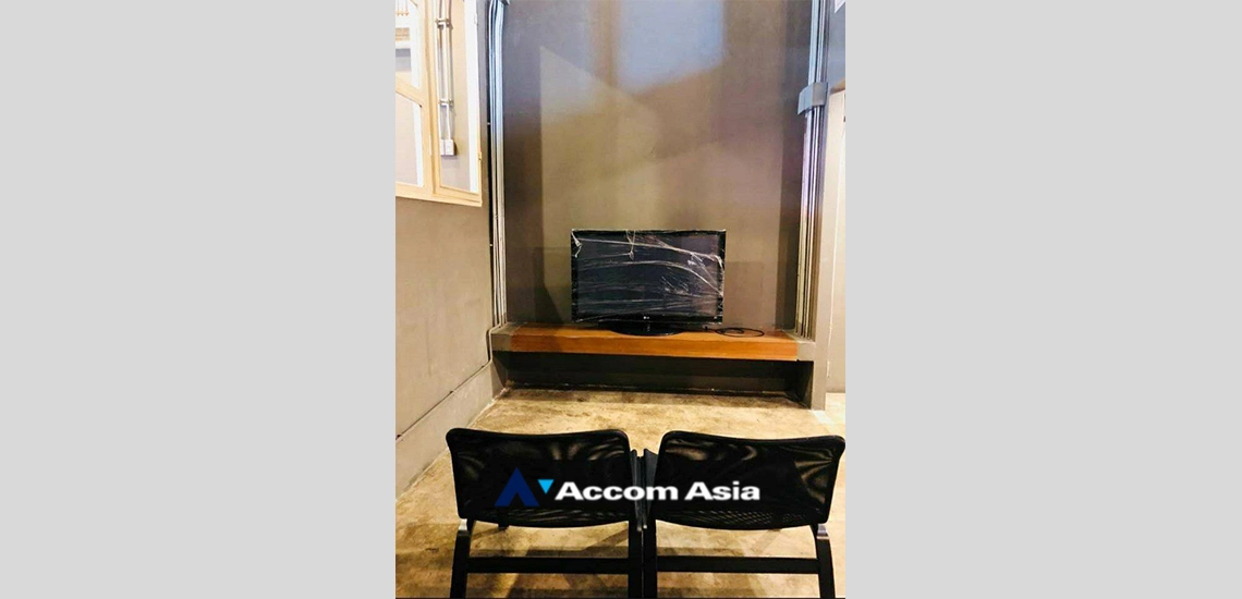 13  5 br Townhouse for rent and sale in Ratchadaphisek ,Bangkok MRT Rama 9 AA19327