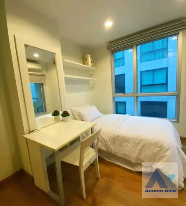  2 Bedrooms  Condominium For Rent in Sukhumvit, Bangkok  near BTS Ekkamai (AA19337)