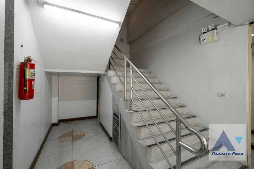 9  Building for rent and sale in Sukhumvit ,Bangkok BTS On Nut AA19346