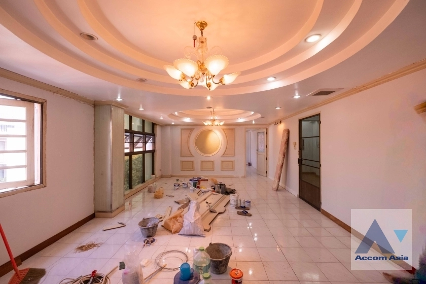 16  Building for rent and sale in Sukhumvit ,Bangkok BTS On Nut AA19346