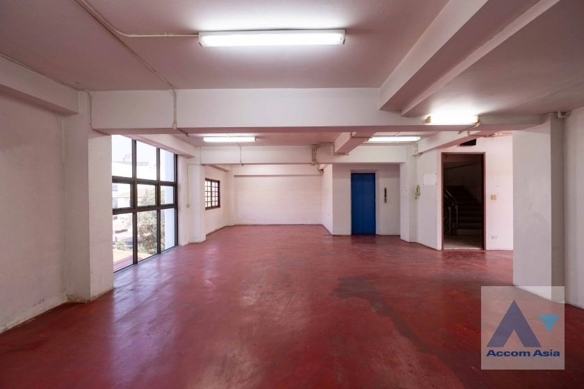 17  Building for rent and sale in Sukhumvit ,Bangkok BTS On Nut AA19346