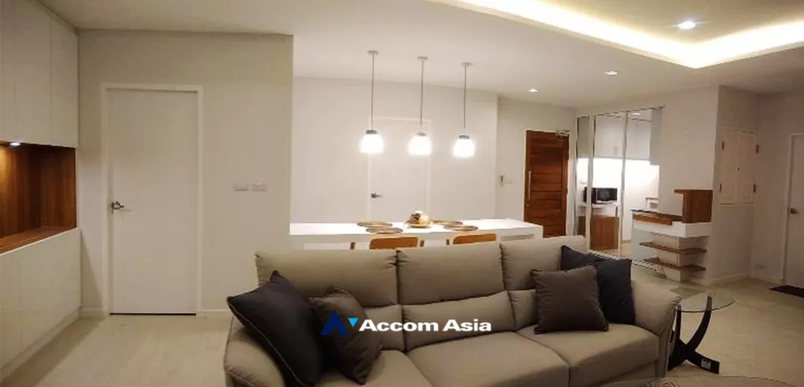 4  3 br Condominium for rent and sale in Sukhumvit ,Bangkok MRT Queen Sirikit National Convention Center at Monterey Place AA19352