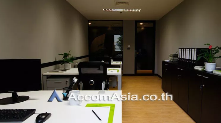unit Office space For Rent in Sukhumvit, Bangkok  near BTS Asok - MRT Sukhumvit (AA19354)