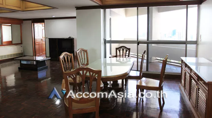 4  4 br Condominium For Rent in Sukhumvit ,Bangkok BTS Ekkamai at Tai Ping Tower AA19373